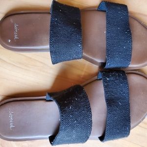 Sanuk black sandals